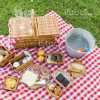 WHAT SHOULD YOU BRING ON A PICNIC