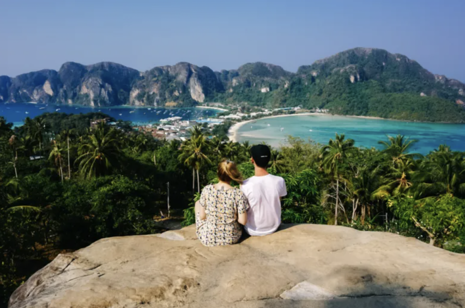 What do I need to know before travelling to Thailand?