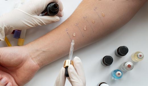 How does an allergy skin test work